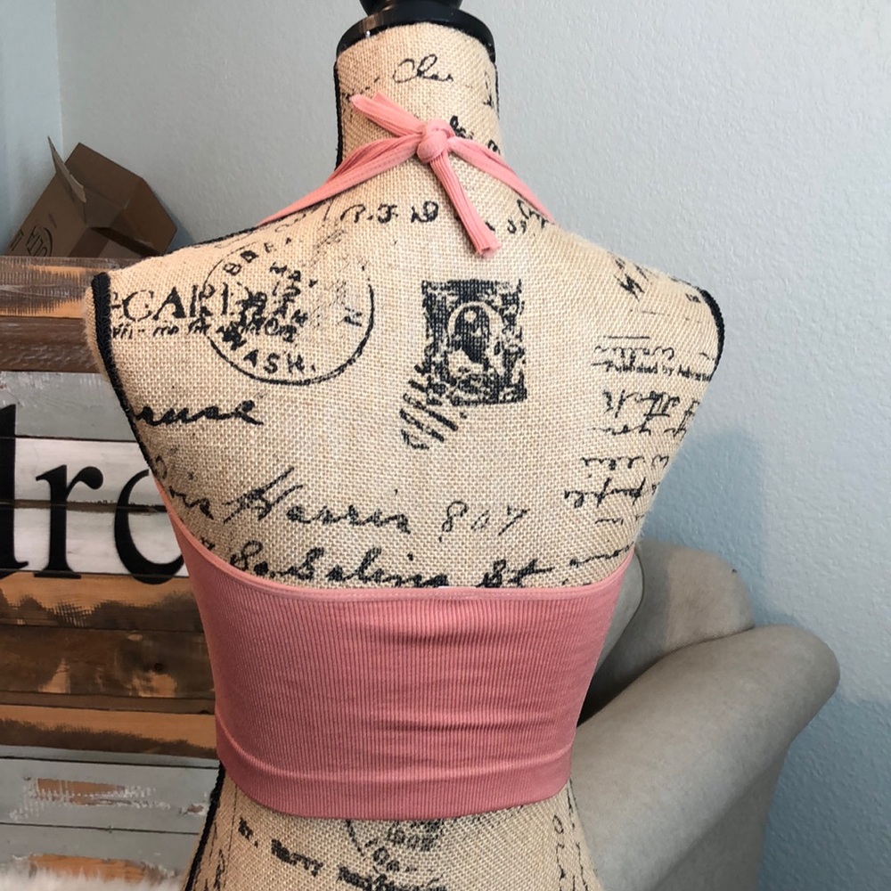👄Salmon Color Halter Top👄 - Picture 3 of 3